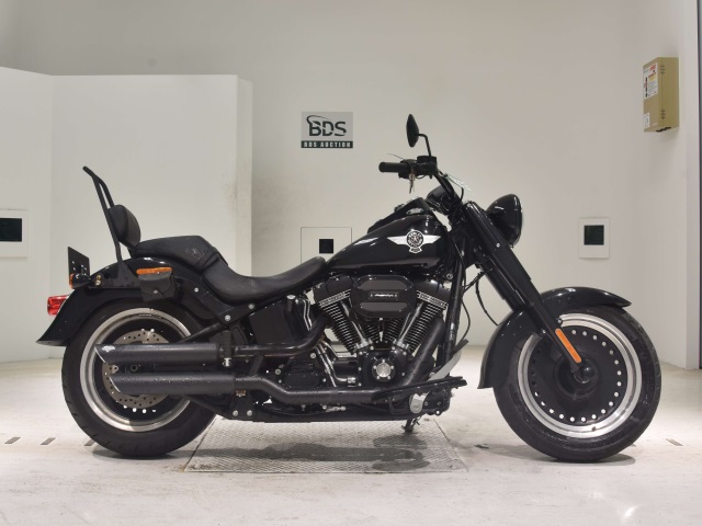 HD FATBOY S FLSTFBS1800 2017