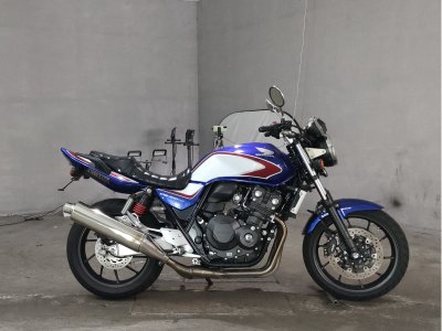Honda CB400SFV 2024