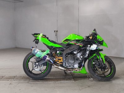 Kawasaki NINJA ZX-4RR 2024