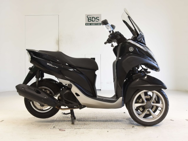 Yamaha TRICITY MW125 2001