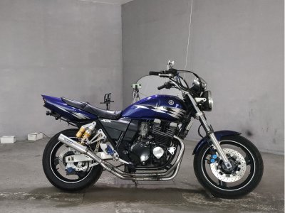 Yamaha XJR400 2007