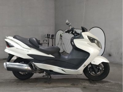 Suzuki SKYWAVE 250