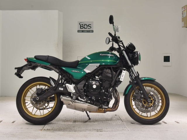 Kawasaki Z650RS 2023