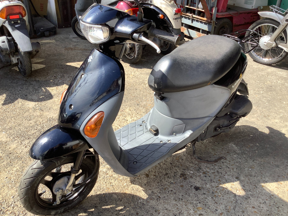 Suzuki LETS4