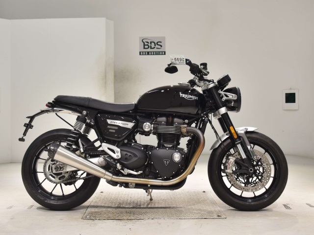 Triumph SPEED TWIN 2023