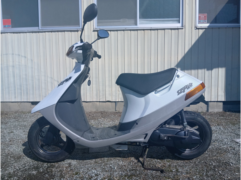 Suzuki SEPIA