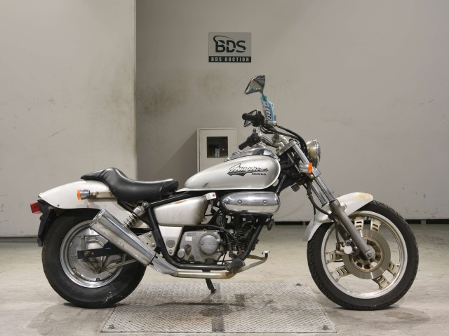 Honda MAGNA50 1999