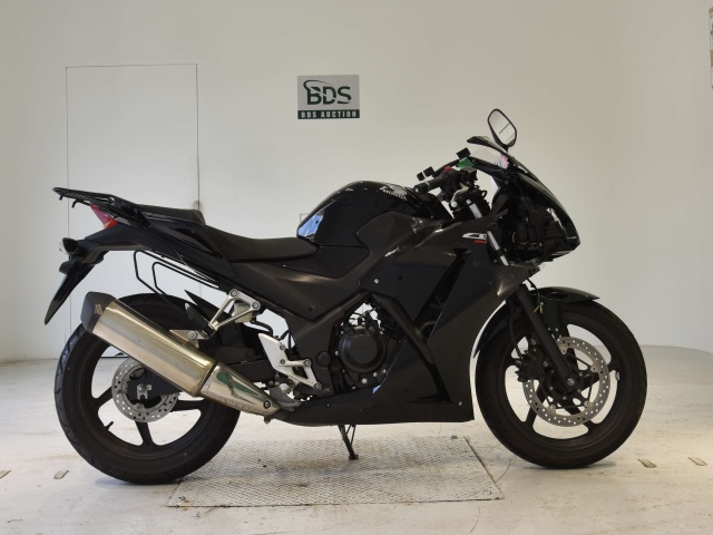 Honda CBR250R 2016