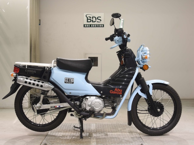 Honda CC110 CROSSCUB 2016