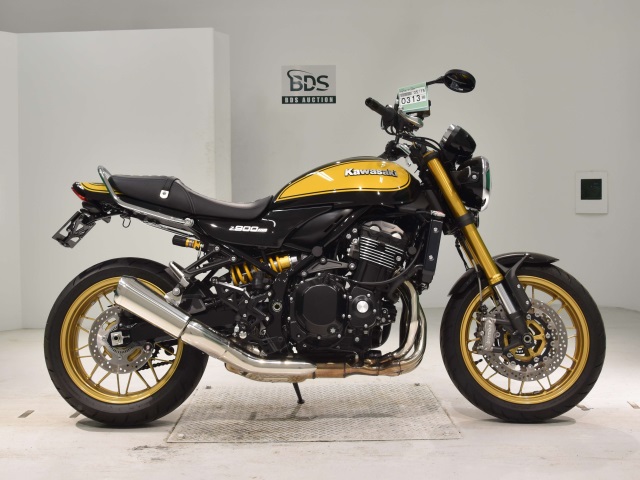 Kawasaki Z900RS SE 2023
