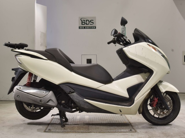 Honda FORZA SIA 2013
