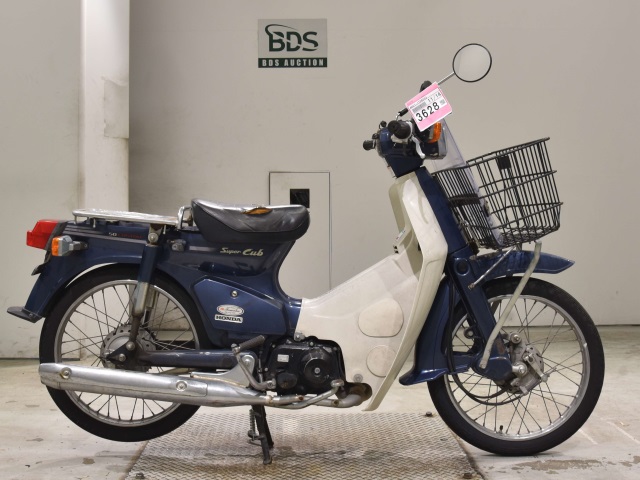 Honda C50 2008
