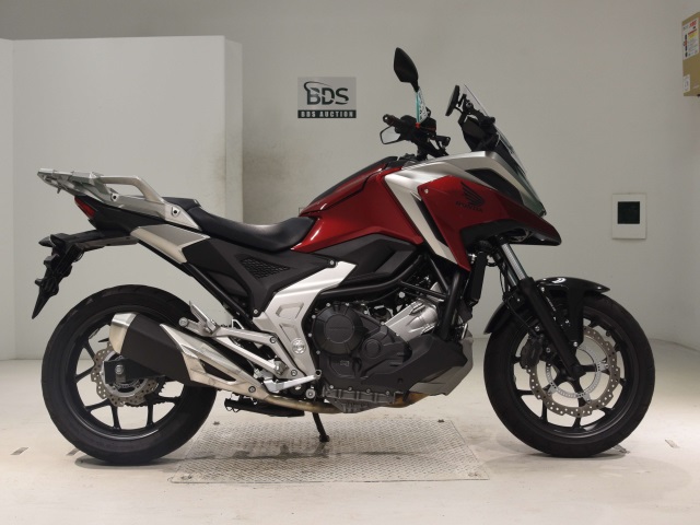 Honda NC750X 2023