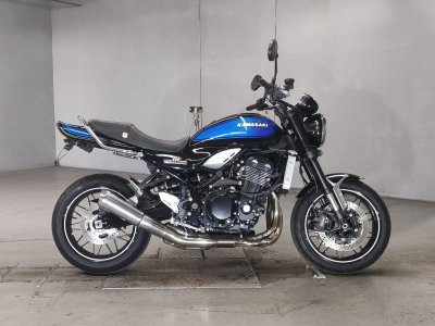 Kawasaki Z900RS 2024