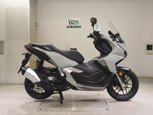 Honda ADV 160 2025