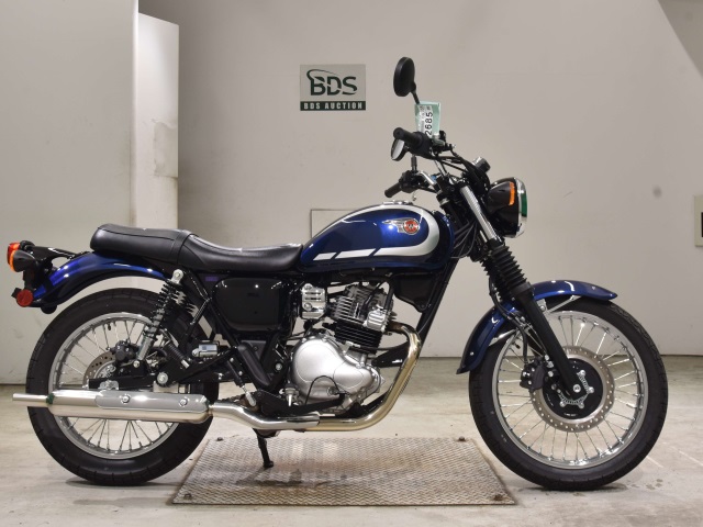 Kawasaki W230 2025