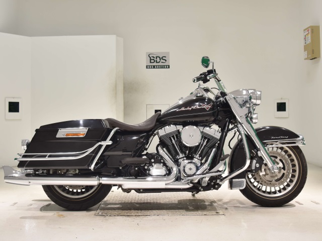 HD ROAD KING 2012