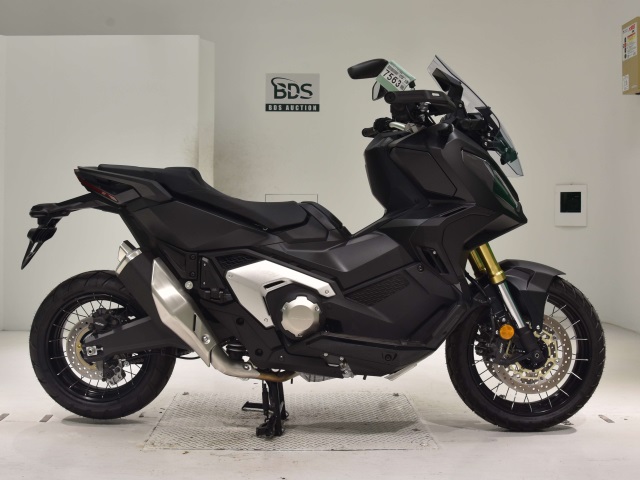 Honda X-ADV750-2 2024