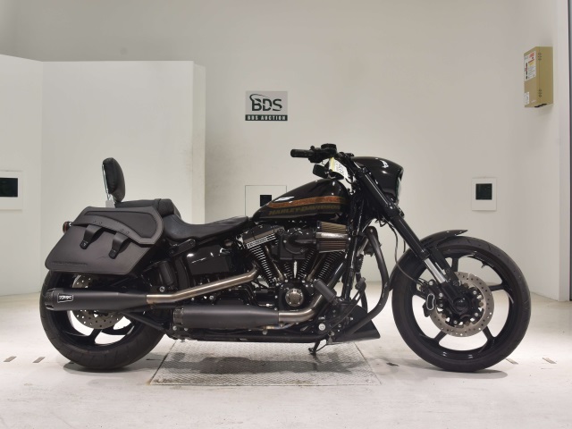 HD BREAKOUT FXSB1800 2016