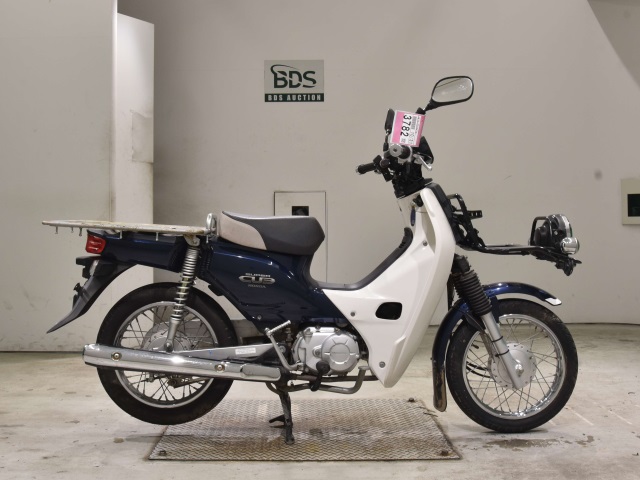 Honda C110-2