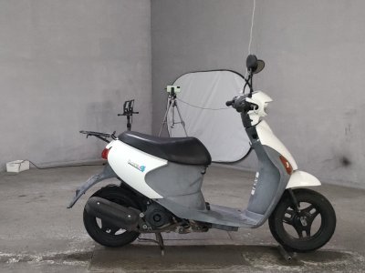 Suzuki LETS4