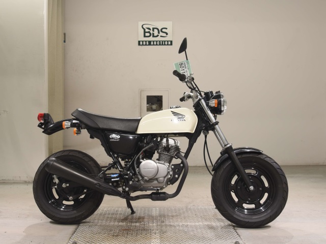 Honda APE50 2009