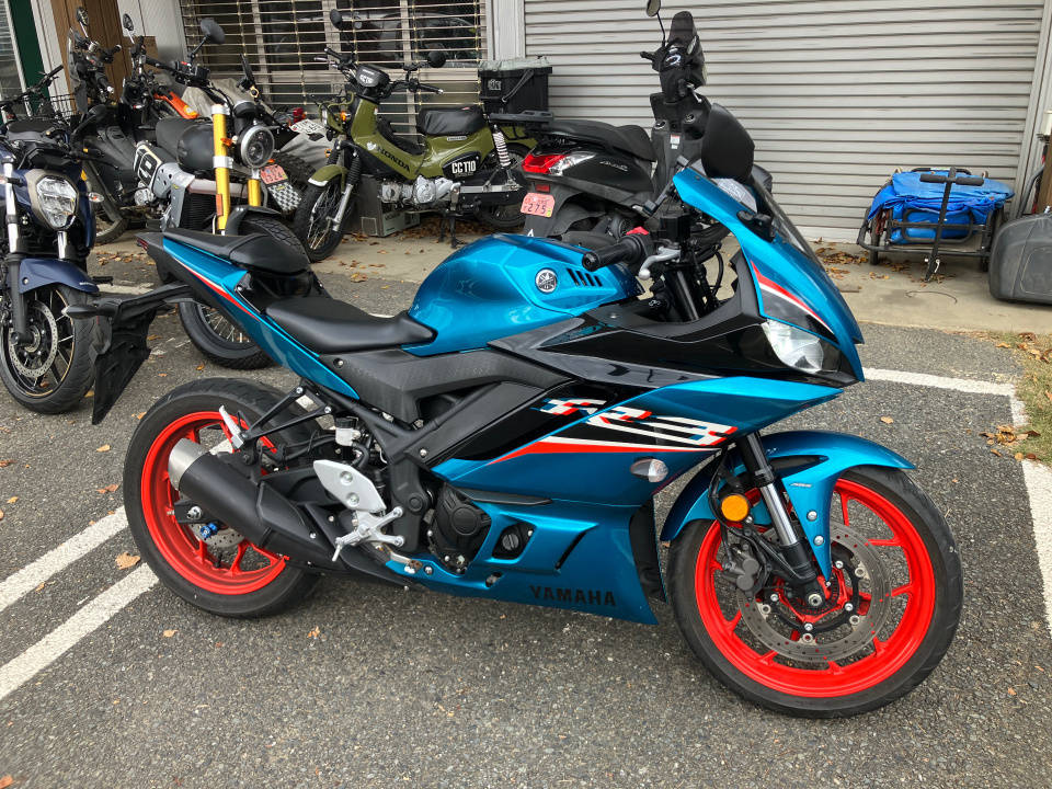 Yamaha YZF-R3A 2023