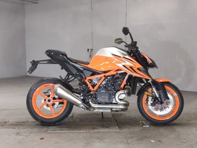 KTM 1290 SUPERDUKE R 2022
