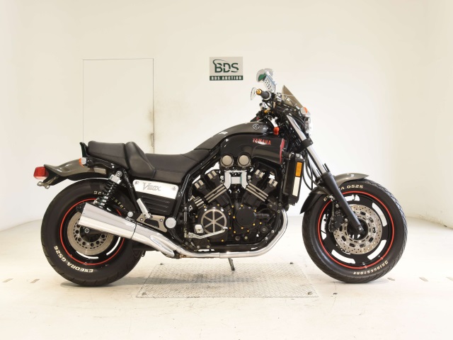 Yamaha V-MAX1200 2002