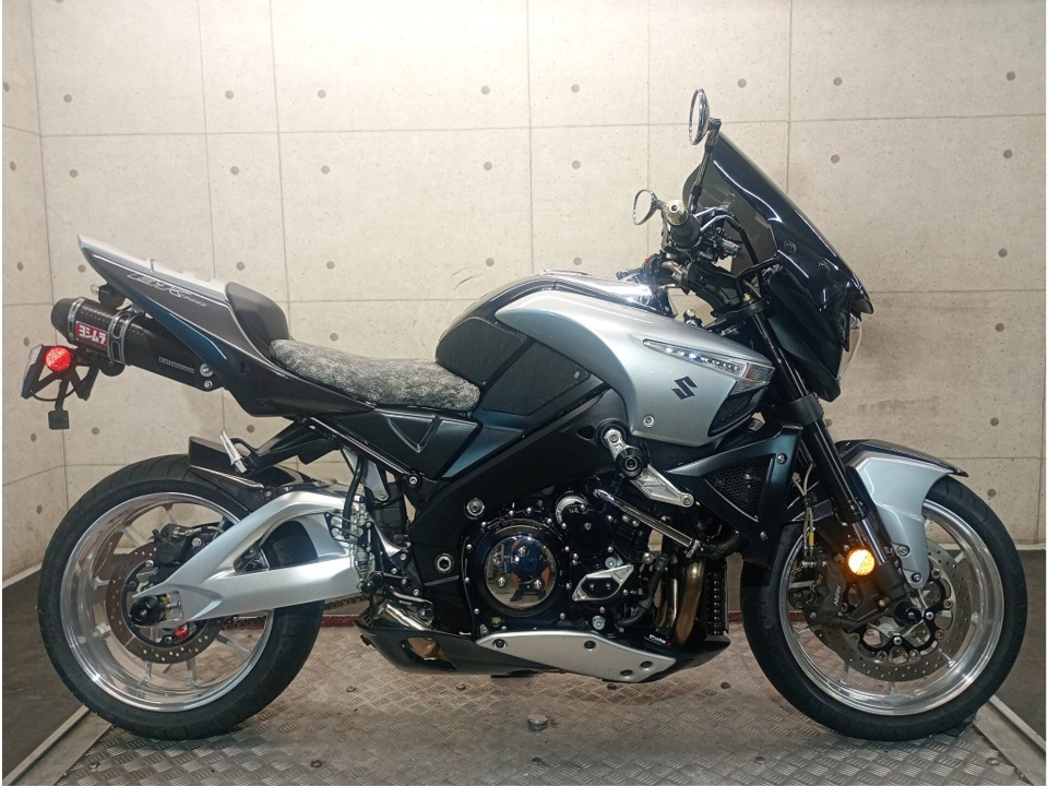 Suzuki B-KING 2011
