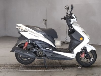 Yamaha CYGNUS125X