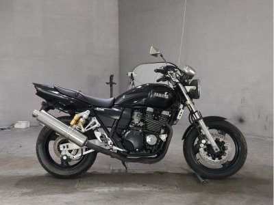 Yamaha XJR400 2006