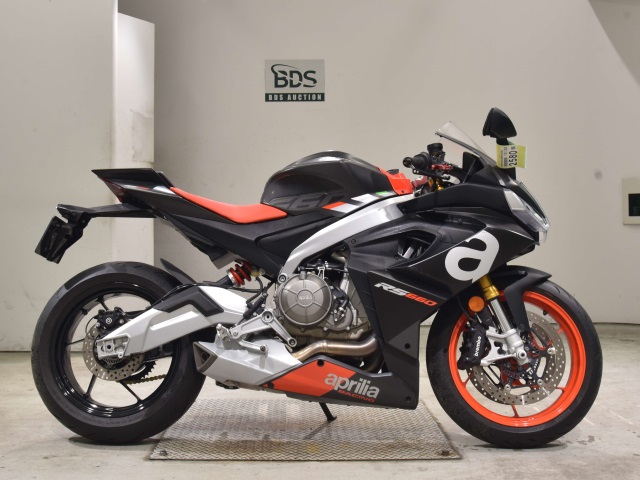 Aprilia RS660 2022