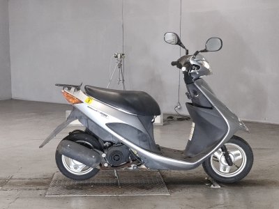 Suzuki ADDRESS V50