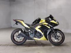 Yamaha YZF-R25 2016