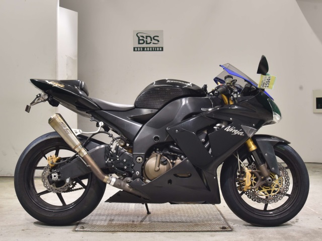 Kawasaki NINJA ZX-10R 2004