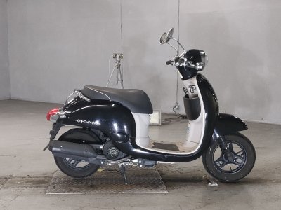 Honda GIORNO 2011