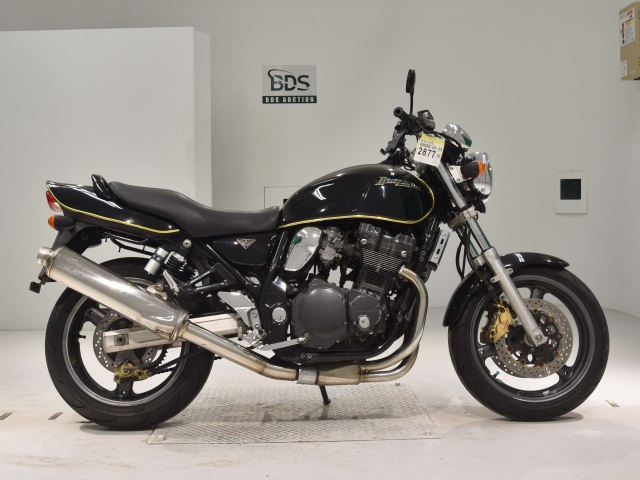 Suzuki GSX400 INAZUMA 2004