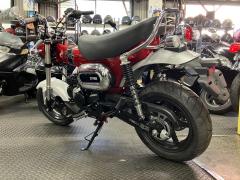 Honda DAX125 2022