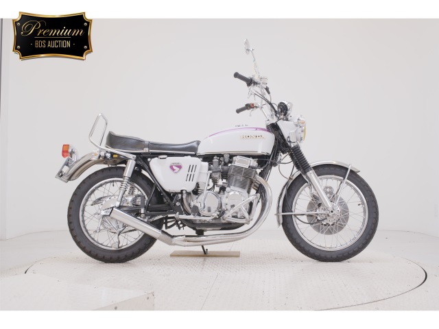 Honda CB750 2021
