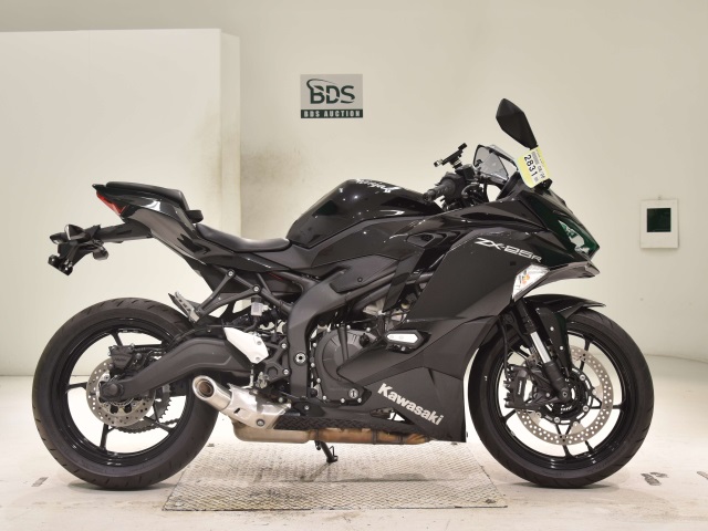 Kawasaki NINJA ZX-25R 2022
