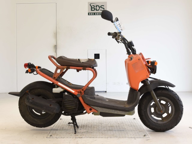 Honda ZOOMER 2001