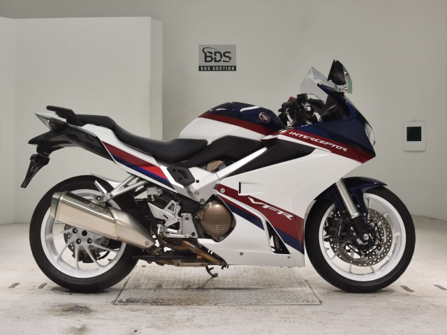 Honda VFR800F 2022