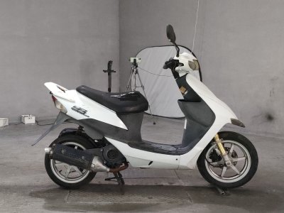 Suzuki SEPIA ZZ