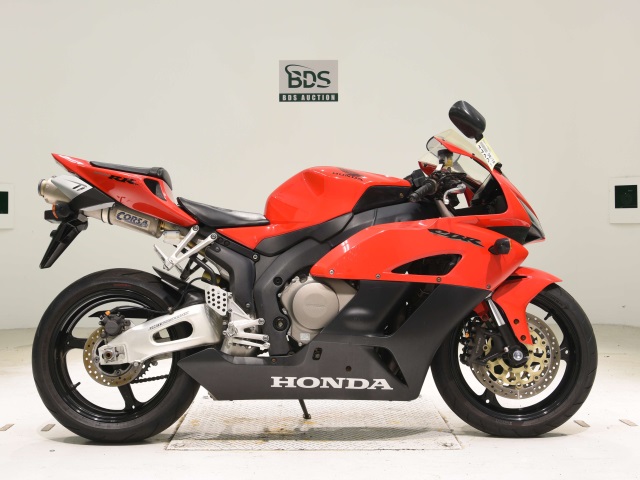 Honda CBR1000RR 2005