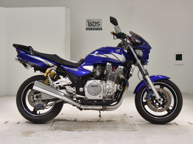 Yamaha XJR1300 2006