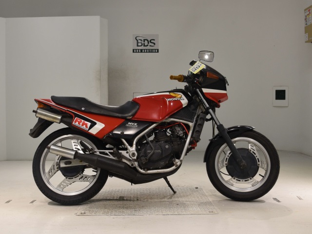 Honda MVX250F 1983
