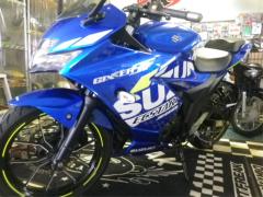 Suzuki GIXXER250SF