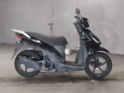 Suzuki ADDRESS V110