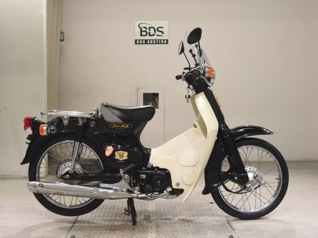 Honda C50 2008
